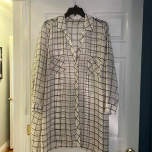 Oversized,big shirt, sheer, windowpane print. Great over leggings.